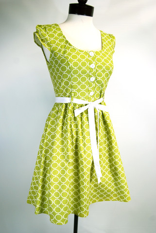 This one is from the Red Dress Shoppe, a site I love to look at but have never financially supported. :) I love this balance of simplicity and femininity and ruffle sleeves. <3