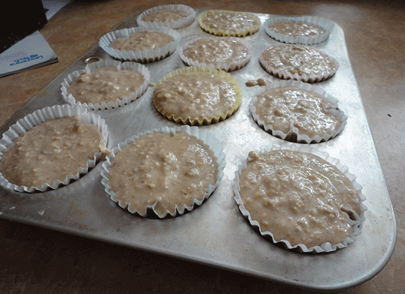 Fill the muffin tins.