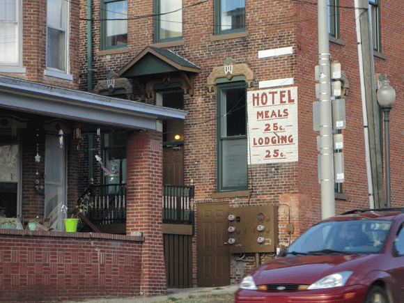 L and I schemed a few-day kayaking trip down the river come summer. This town had a docking port...and then I saw this sign. Affordable! ;) (And, if not vintage, suspicious).