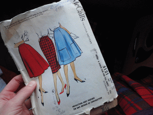 The infamous vintage skirt pattern. So cute, right?? Obvi we were going to go with pockets. Alas. 