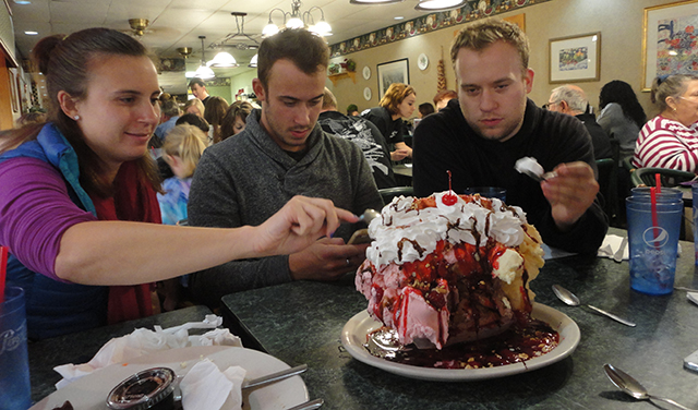 Monster ice cream stop with the sibz. 