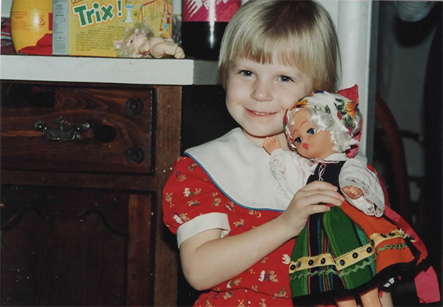 Throwback!! This was, according to the photo album, my 4th birthday which was also, by the way, my golden birthday. Best birthday ever, that's my favorite dress! Red and teddy bears and the alphabet FOR THE WIN.
