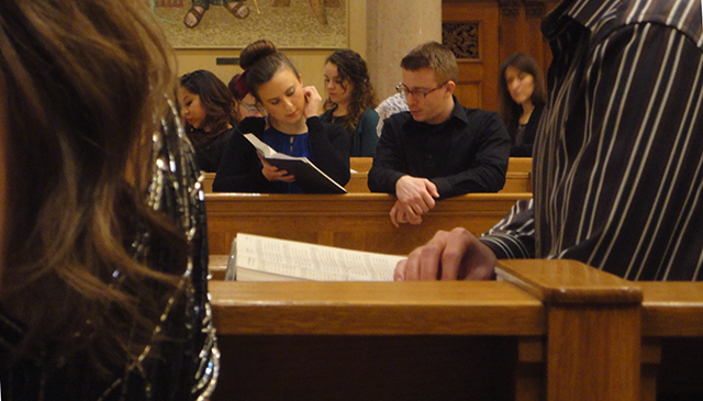 This was at mass, near midnight, on New Year's Eve. I snapped it real sneaky-like. Enjoy. 