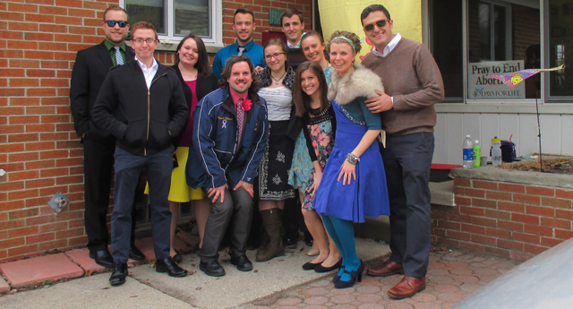 These friends...making their Easter-best look GOOD. ;)