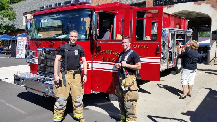 20160911_142820_1473783800351