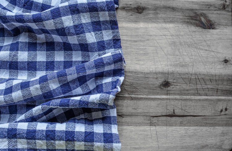 tablecloth-2478426_960_720
