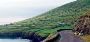 Rick-Steves-Dingle-Ireland-Dingle-Road-631